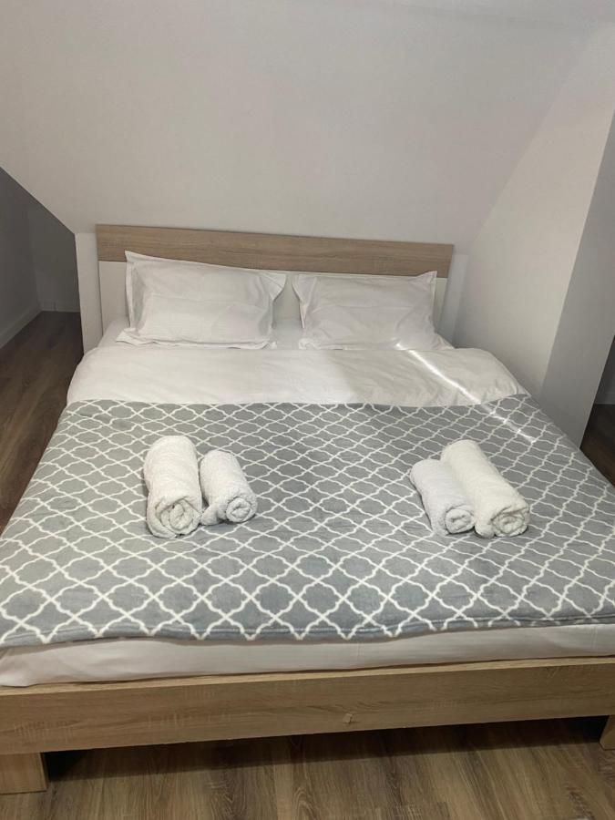 Pristina Select Apartments Esterno foto
