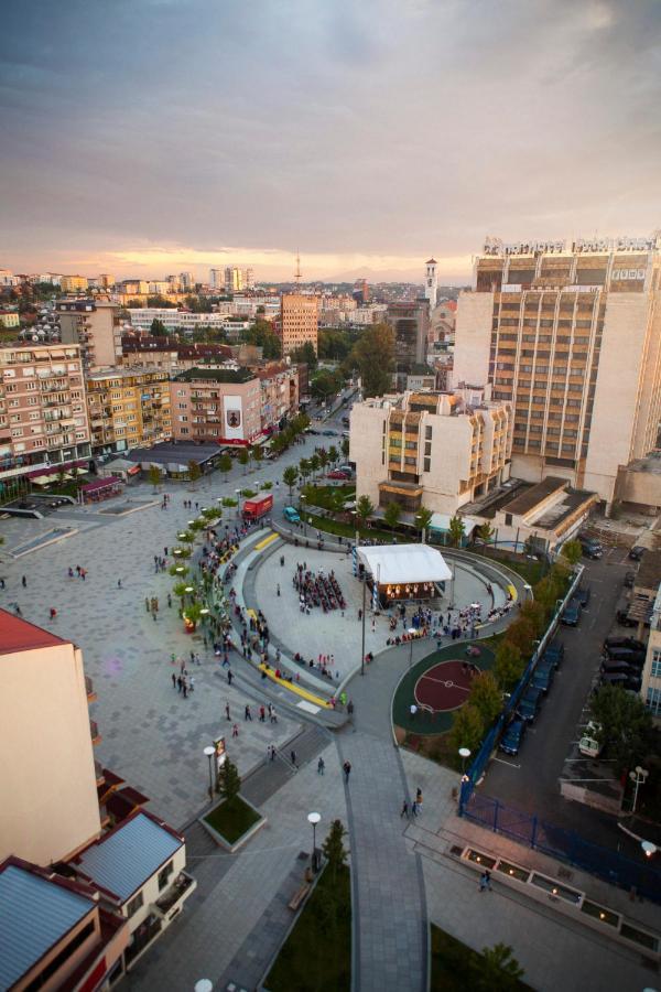 Pristina Select Apartments Esterno foto